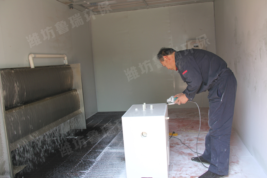 二氧化氯車(chē)間打磨房